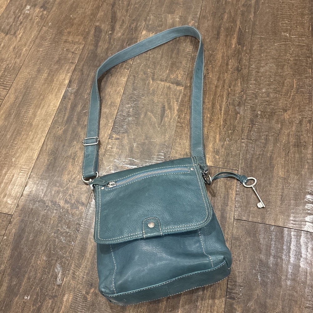 Fossil Long Live Vintage Women's Teal Green Pebbled Leather Purse Crossbody Bag